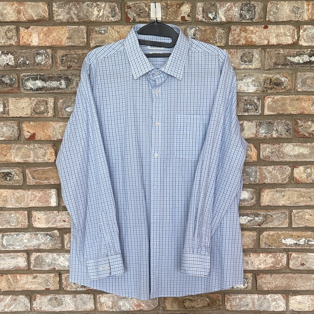 Haggar Men's Light Blue Plaid Button Down Shirt